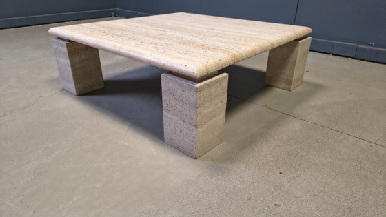 Image 1 of Table basse en travertin, années 1970, Italie