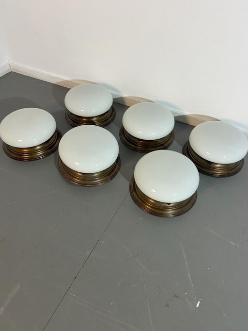 Six lampes de plafond en laiton '1980'