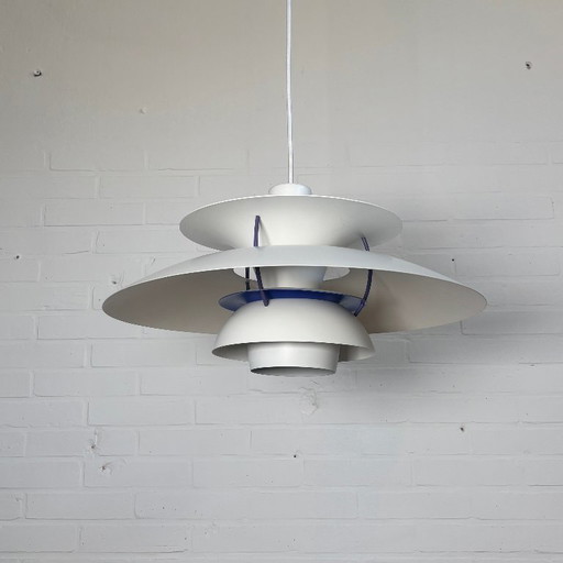 Poul Henningsen - PH5 Pendant Lamp (Denmark, 1970s)