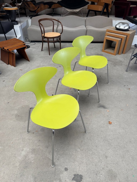 Bernhardt Design Orbit chair, Ross Lovegrove (Bestand: 3) – Stühle und Loungesessel, Kunststoff, Chrom (photo 3 of 11)