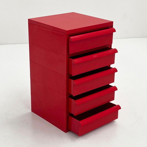 Cassettiera rossa a 5 cassetti modello 4601 di Simon Fussell per Kartell, anni '70