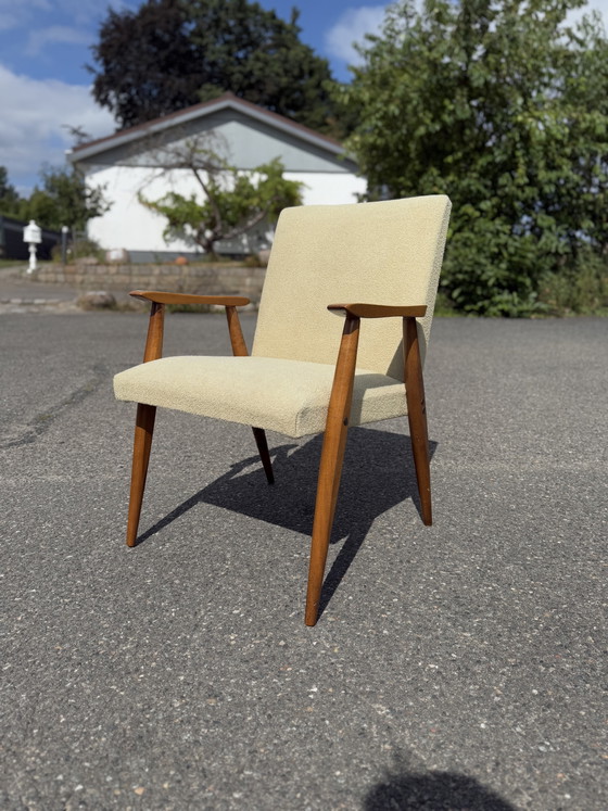 Mid Century Armchair Beige Vintage Easychair – Wood, Textile (photo 9 of 11)