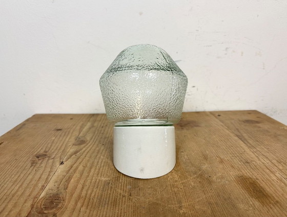 Image 1 of Applique murale vintage en porcelaine blanche, années 1970