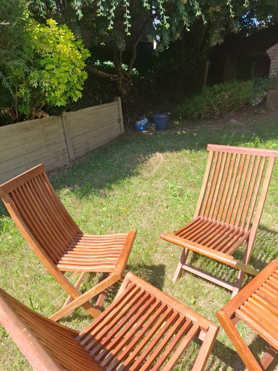 Image 1 of Lot de 4 chaises de jardin pliantes en Teck massif + 4 coussins de chaises à dossier offerts