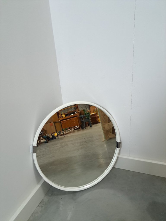 Image 1 of Witte ronde kunststof spiegel met chroom