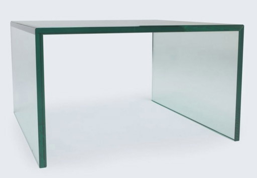 Tavolino laterale in vetro della collezione Beek