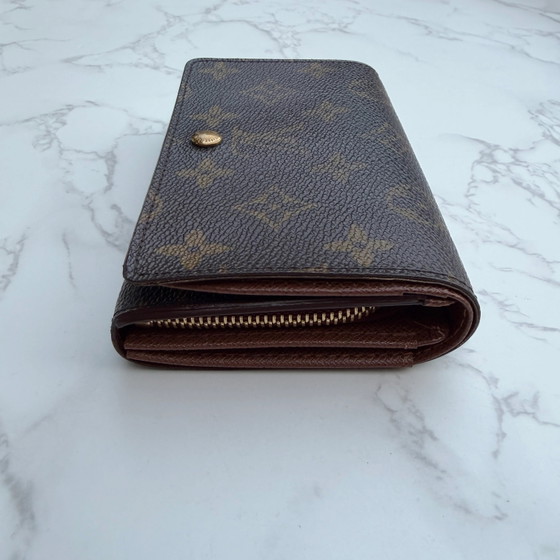 Portefeuille Louis Vuitton Monogram bi-fold – Portefeuilles & petite maroquinerie (photo 10 of 17)