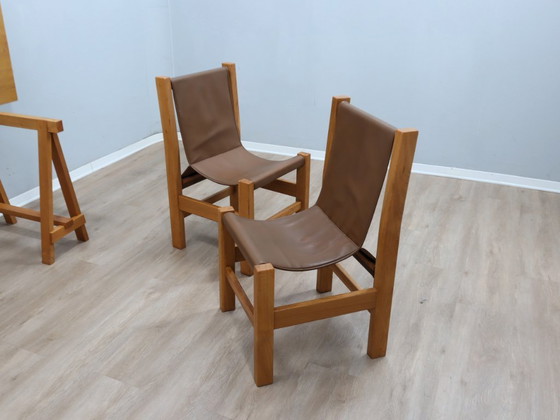 Image 1 of Schreibtisch aus massivem Buchenholz mit Lederstühlen, Italien 1970