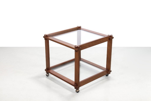 Mesa vintage de madera y cristal de los años 70