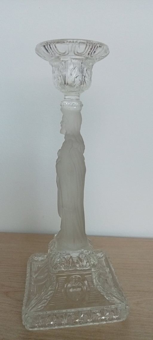 Bougeoir en verre dépoli pressé, saint patron