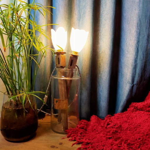 Lámpara de mesa o aplique de pared tipo antorcha