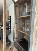 Beautiful display cabinet - practical and stylish!