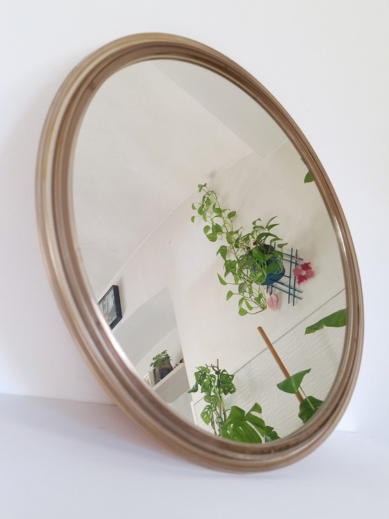 Image 1 of Badkamer ronde spiegel/ Retro make-up spiegel/ Plastic spiegel/ 70s/ Vintage ronde wandspiegel