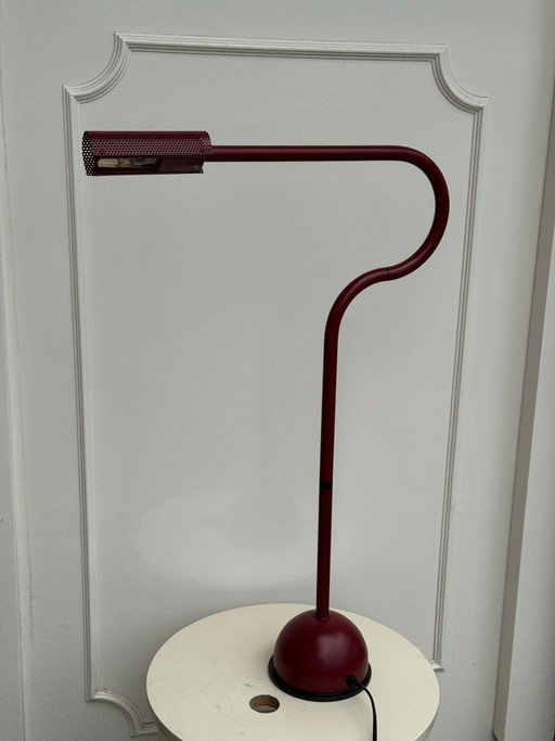 Die wunderschöne italienische Designlampe „Stringa 1“ von Hans Ansems