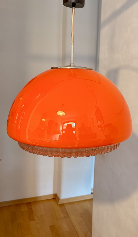 Suspension Peill & Putzler style Space Age – Années 1970 – Orange – Ø 36 cm – Design vintage – Glass, Chrome (photo 4 of 9)