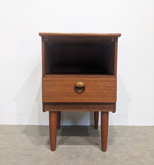 Table de chevet scandinave vintage