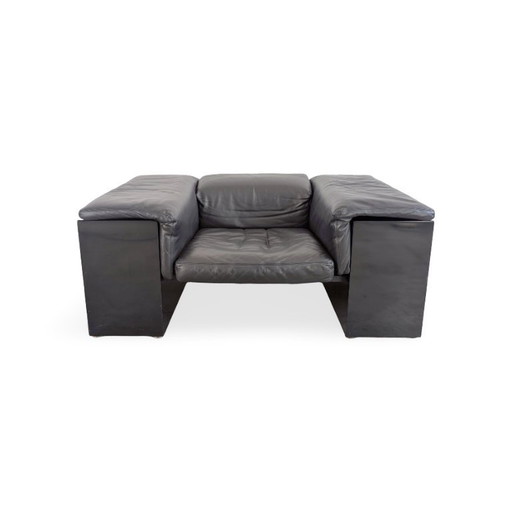 Fauteuil Knoll Brigadier, cuir noir, Cini Boeri, dossier plat, 1980 – Leather, Wood