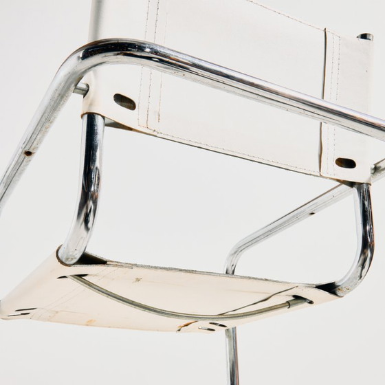 MK10280 Bauhaus Style Tubular Bar Stool – Metal (photo 15 of 17)