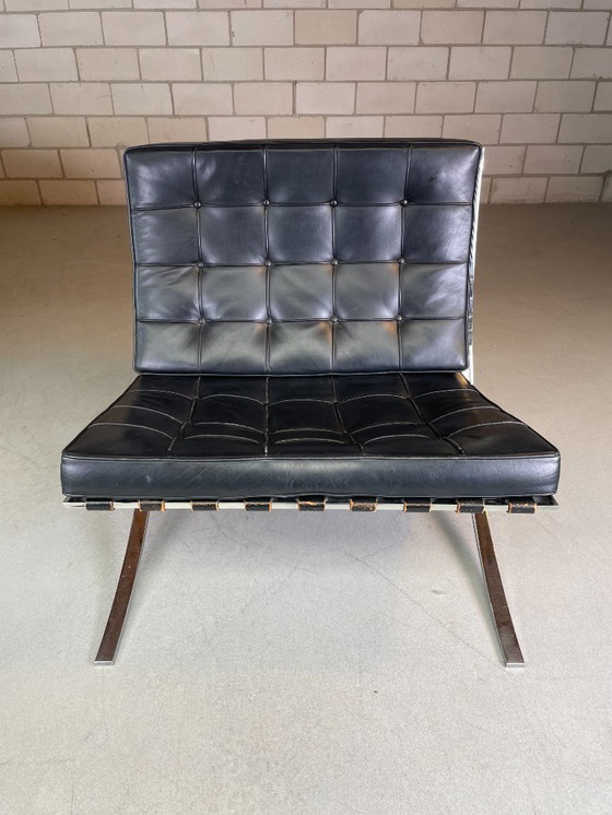 Image 1 of Knoll Barcelona Stuhl