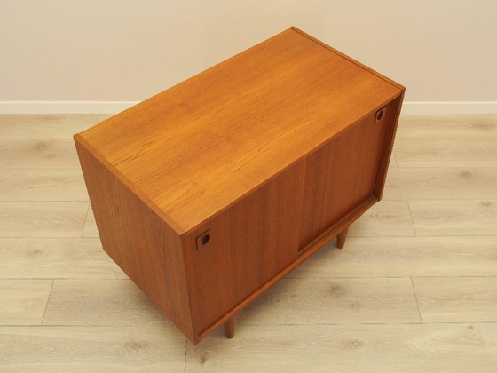 Image 1 of Teakhouten kast, Deens design, jaren 70, gemaakt in Denemarken.