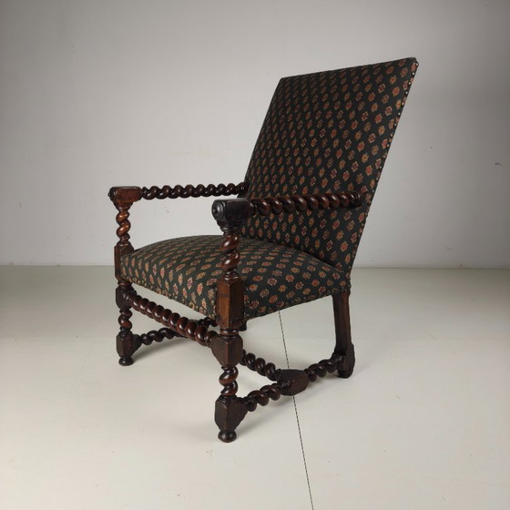 English Barley Twist Library Armchair in Dark Oak, circa 1700 – Other (photo 10 of 13)