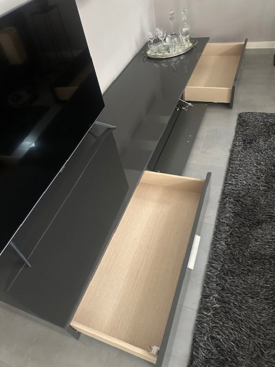 Image 1 of Podio para TV Sangiacomo y 3 armarios altos