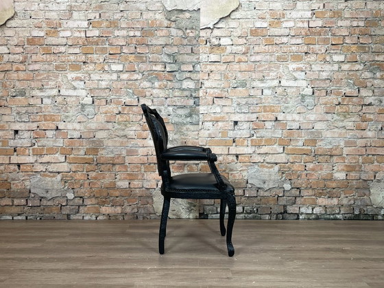 Image 1 of Belle chaise de salle à manger