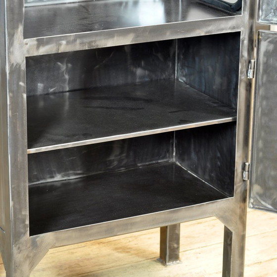 Image 1 of Armadietto dei medicinali vintage, anni '70