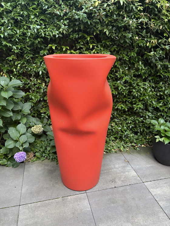 Plust Saving Space Vase Oranje – Vazen, Plastic (photo 3 of 5)