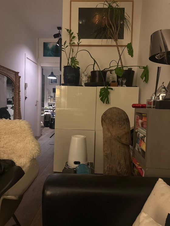 Image 1 of Ikea Vintage Besta kast met 4 deurs glanzend 