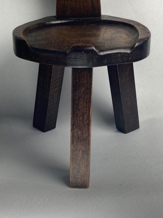 Image 1 of Tabouret tripode sculptural brutaliste en chêne, années 1960