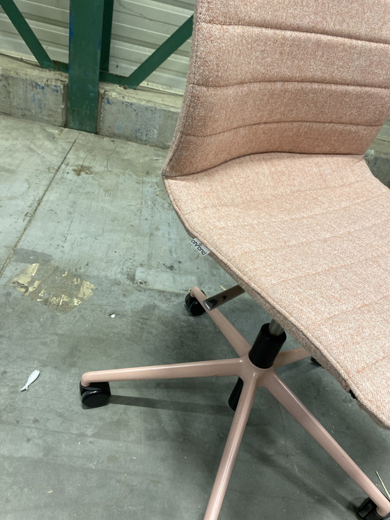 Image 1 of Sedia Ahrend Well