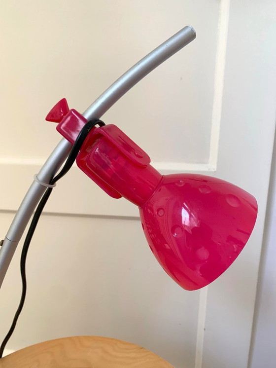 Image 1 of Lampada da scrivania IKEA MÖRKER – rosa fucsia – design Knut & Marianne Hagberg (anni '90)