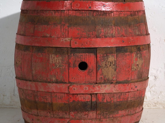 Antique wooden barrel with iron straps – Central Europe, circa 1920 – Decorative Objects, Rustic (photo 23 of 40)