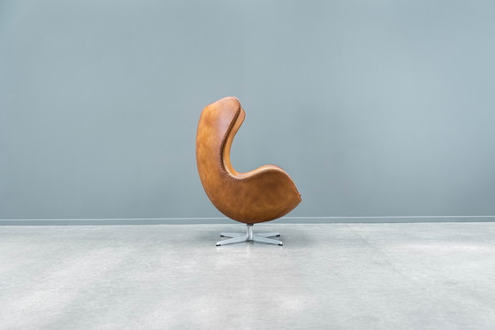 Image 1 of Fritz Hansen Egg Chair By Arne Jacobsen