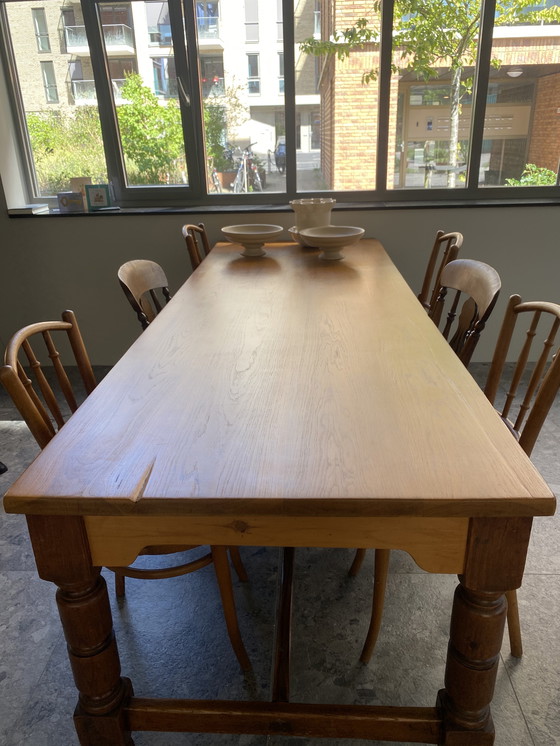 Image 1 of Classic dining table with oak top chargers