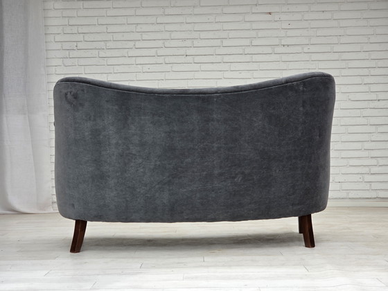 Image 1 of Jaren 1960, Deens ontwerp door Slagelse Møbelværk, sofa, model 185, opnieuw bekleed.