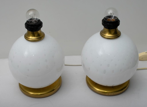Paar Mid-Century Modern Tischlampen aus Messing und geblasenem Muranoglas, 1970er Jahre