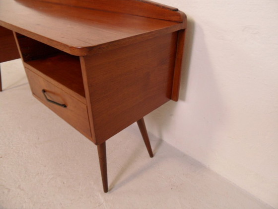 Image 1 of Credenza vintage