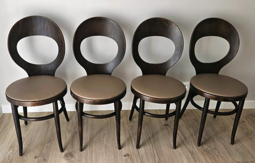 🪑 Set van 4 Baumann “Seagull” stoelen – gebogen hout