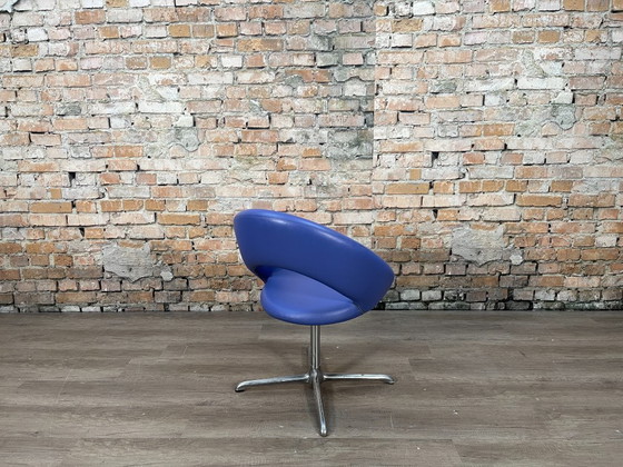 Image 1 of Artifort Nina Purple