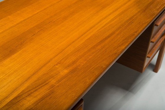 Image 1 of  Freistehender Teakholz-Schreibtisch von Gv Møbler, Mid-Century, 1960er Jahre