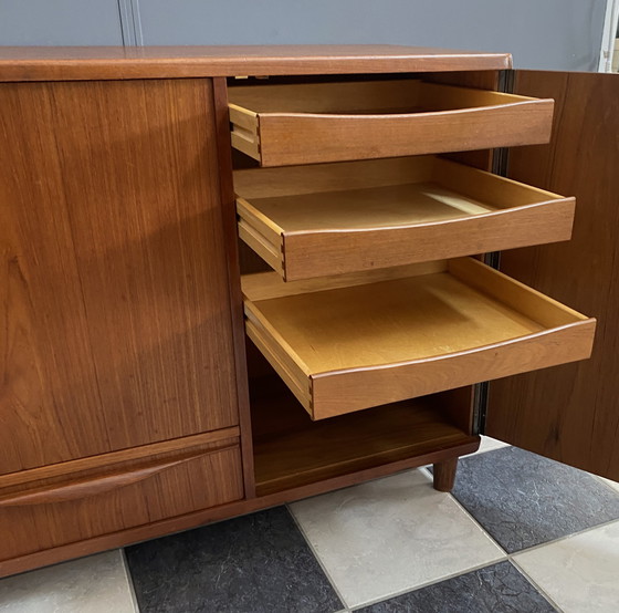 Image 1 of Buffet haut en teck danois de Lyby Mobler, années 1960