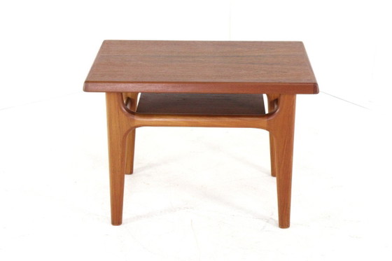 Image 1 of Table basse/table d'appoint Niels Bach « Tuse » vintage