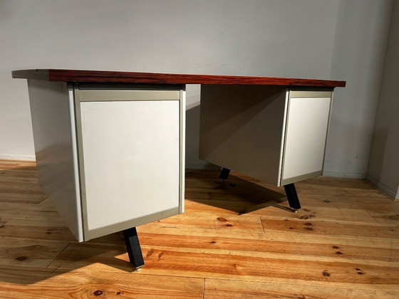 Industrial mid-century vintage desk – Metal, Wood (photo 16 of 19)