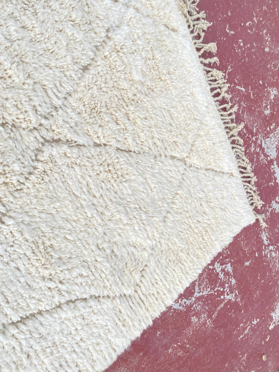 Large cream Beni Ouarain rug with tone-on-tone diamond pattern – 300 x 200 cm – Rugs & carpets, Wool, Cotton (photo 8 of 11)