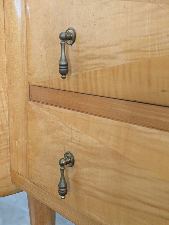 Image 1 of Años 50 - Madera, latón, vidrio - Cómoda y mesilla de noche