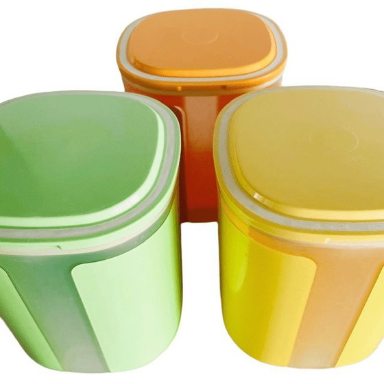 Image 1 of Vintage set Tupperware Colombo Skyline voorraadpotten 1.5 liter geel groen oranje 1990's