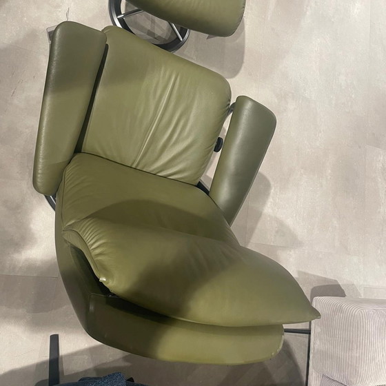 Image 1 of Fauteuil + Tabouret Aura