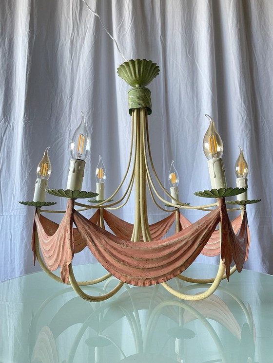 Image 1 of Vintage kroonluchter in romantische stijl met 6 armen, gemaakt van geëmailleerd plaatmetaal, Italië 1950.